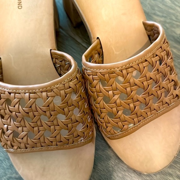 Treasure & Bond Caroline Brown Lattice Woven Slip On Sandals Heels Size 7.5 - Picture 2 of 8